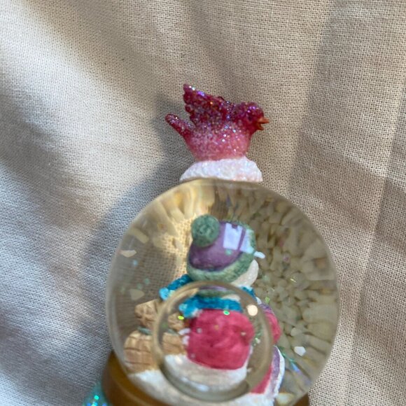 Winter Christmas Snow Man‎ Snow Globe - Picture 8 of 11